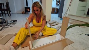 Candy-Samira Porno Video: Aufbauhilfe in Zypern!